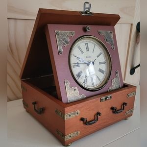 Bulova Quartz mantle desk tabletop clock